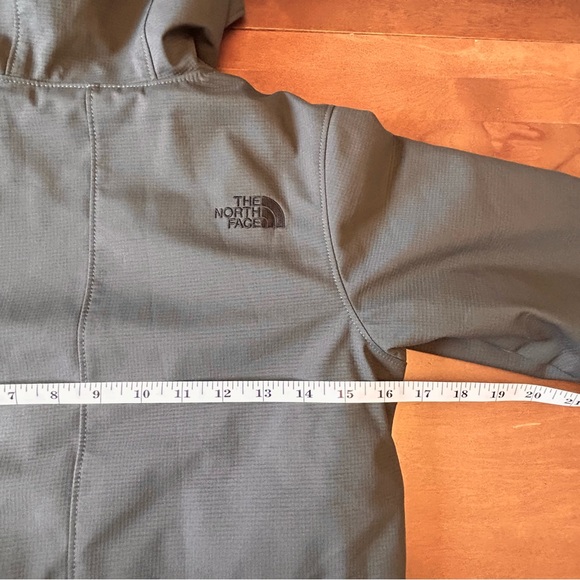 The North Face Boys Apex Elevation Jacket - Picture 12 of 13